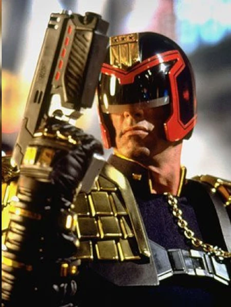 Rust ownership rule with Judge Dredd